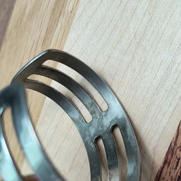 Open Cuff Bracelet Sarah Coventry Vintage Y2K Silver Tone Metal - Picture 10 of 12